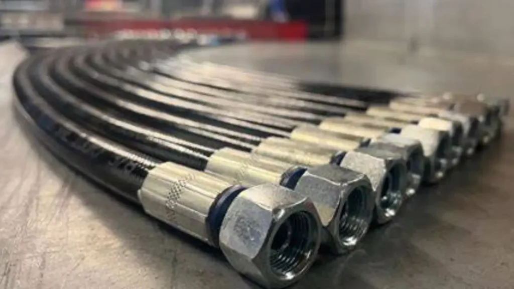 to make hyddraulic hose lifespan long