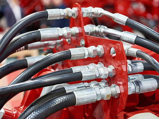 Applications of 2 Wire Hydraulic Hose