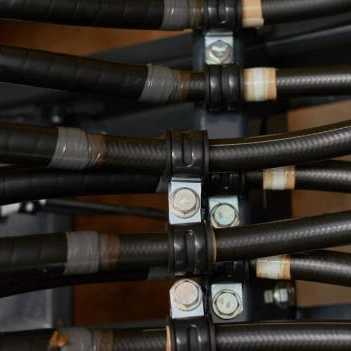 Oil and Chemical Resistant R4 Hydraulic Hose