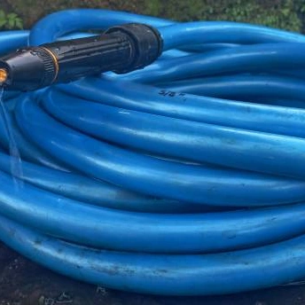 38 2 Wire Blue Pressure Washer Hose M22