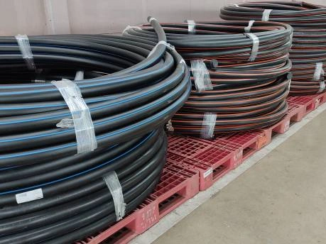 Rubber vs Braided Hose A Head to Head Comparison