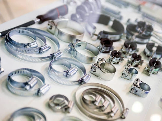 Why is Braided Line Different from a Standard Rubber Hose