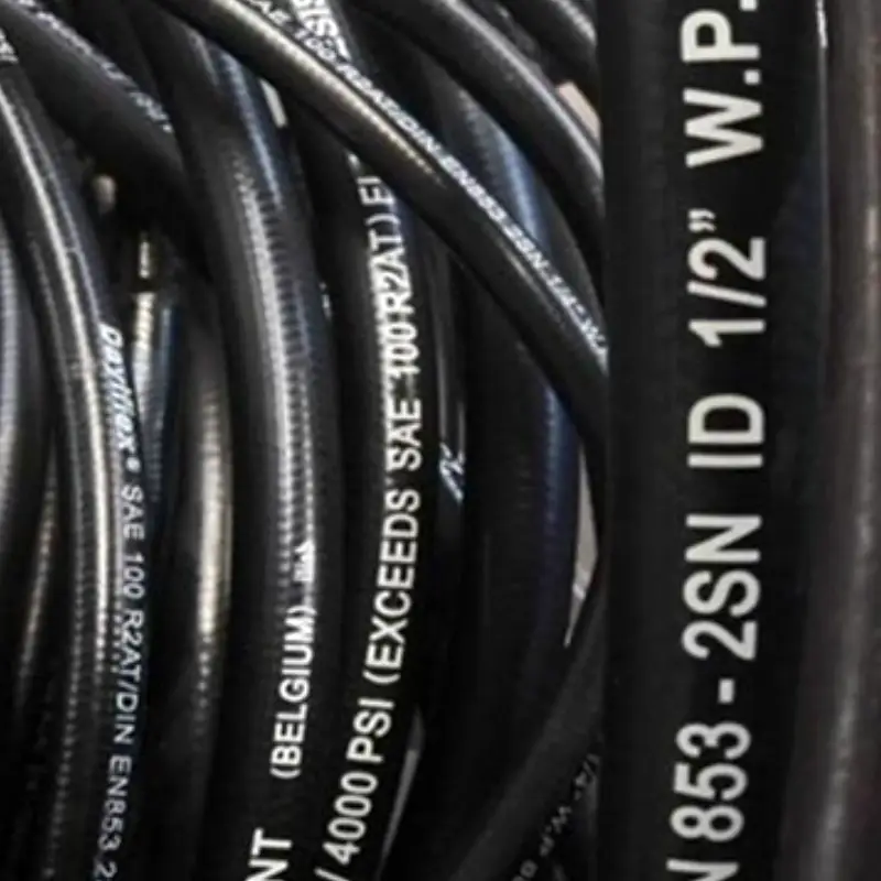 smooth cover hydraulic hose – sae 100r1at